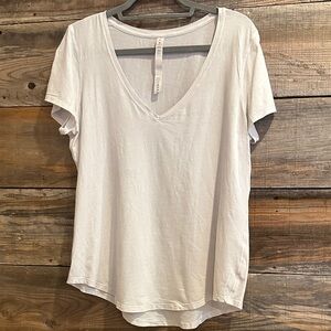 lululemon athletica White Short Sleeve Tee
